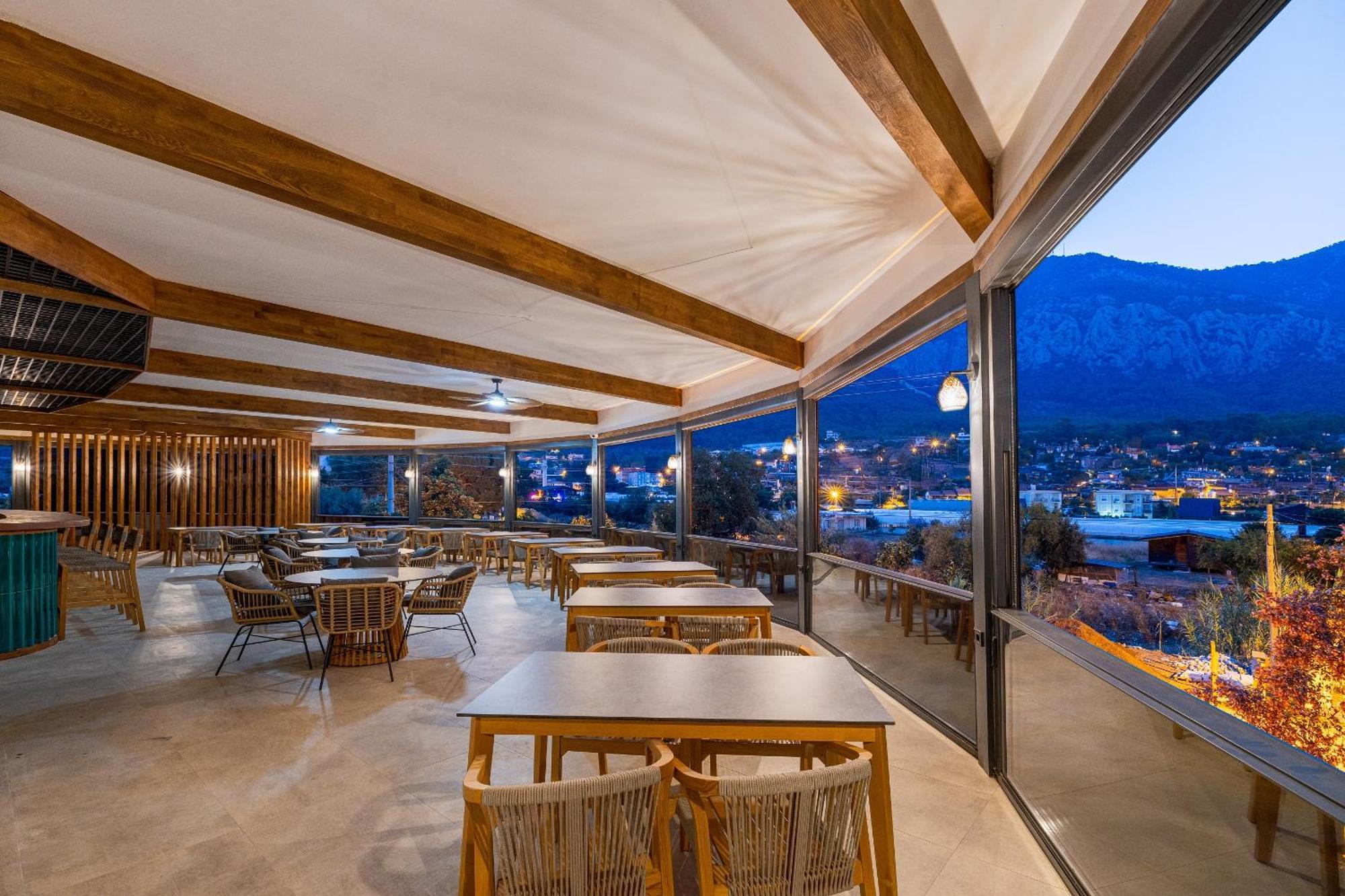 Rota Kilidonia Karaoez Suites&Villas Luaran gambar